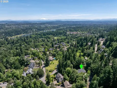 1221 Glenmorrie Drive Lake Oswego OR 97034