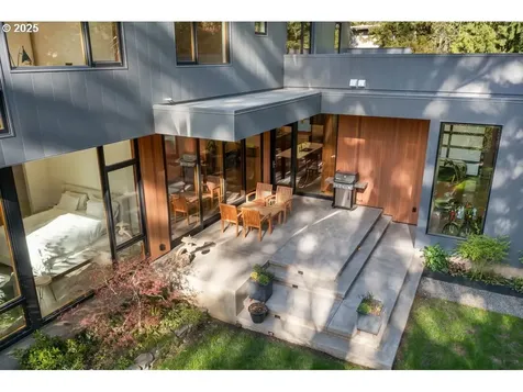 4311 SW 36th Place Portland OR 97221