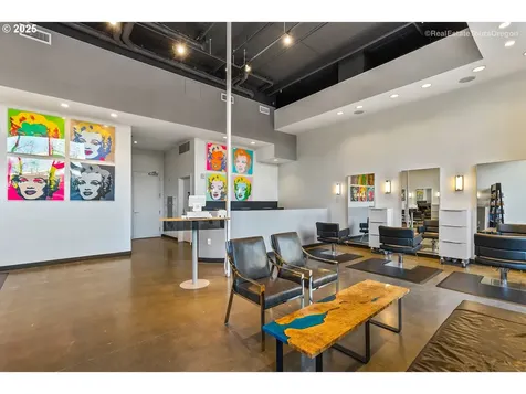 1022 NW Overton Street Portland OR 97209