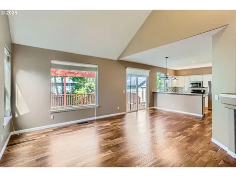 11255 SW Capitol Highway Portland OR 97219