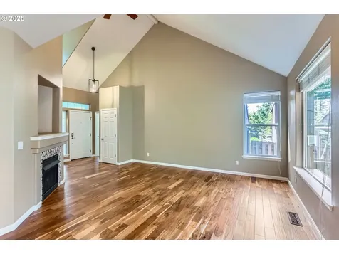 11255 SW Capitol Highway Portland OR 97219