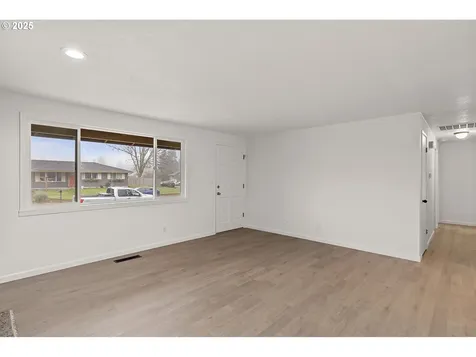 10506 NE 46th Street Vancouver WA 98682