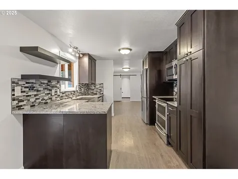 10506 NE 46th Street Vancouver WA 98682