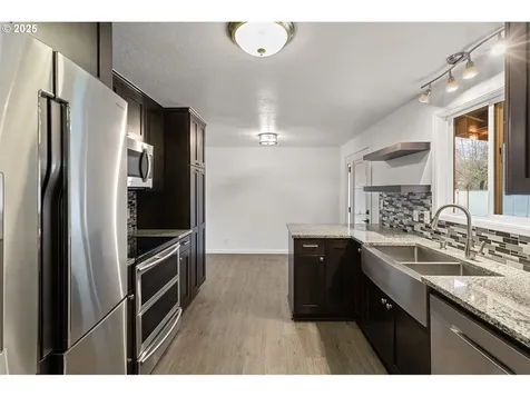 10506 NE 46th Street Vancouver WA 98682