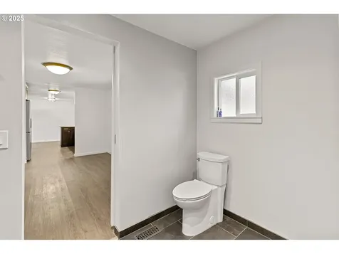 10506 NE 46th Street Vancouver WA 98682