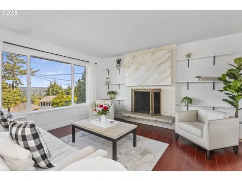 1674 Fircrest Drive Lake Oswego OR 97034