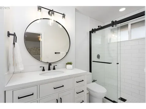 1674 Fircrest Drive Lake Oswego OR 97034