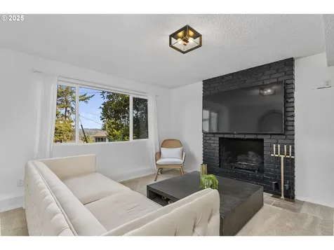 1674 Fircrest Drive Lake Oswego OR 97034