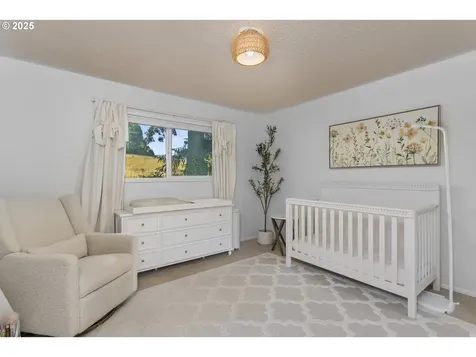 1674 Fircrest Drive Lake Oswego OR 97034