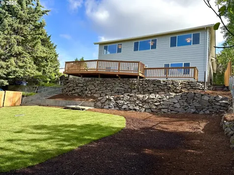 4714 SE Flavel Drive Portland OR 97206