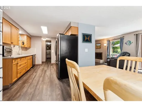 8312 SW Tygh Loop Tualatin OR 97062