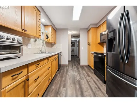 8312 SW Tygh Loop Tualatin OR 97062