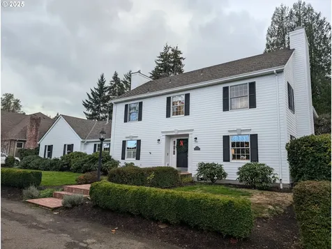 8510 SW Jamieson Road Portland OR 97225