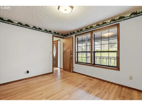 16916 NE 35th Circle Vancouver WA 98682