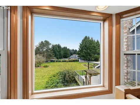 16916 NE 35th Circle Vancouver WA 98682