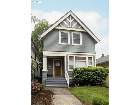 4022 SE Caruthers Street Portland OR 97214