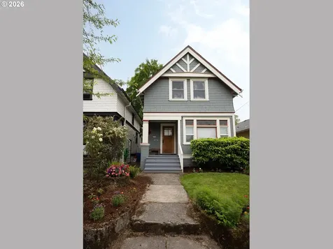4022 SE Caruthers Street Portland OR 97214