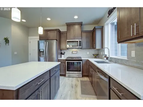 1718 NW 25th Avenue Battle Ground WA 98604