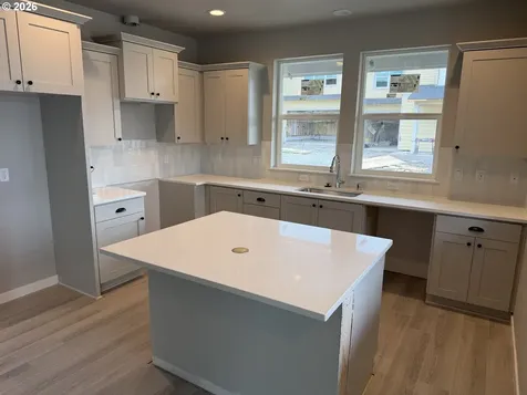 8617 NE 136th Avenue Vancouver WA 98682