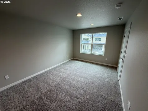 8617 NE 136th Avenue Vancouver WA 98682