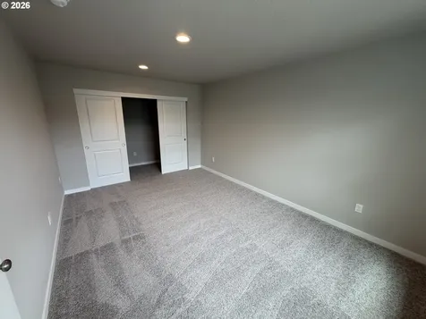 8617 NE 136th Avenue Vancouver WA 98682