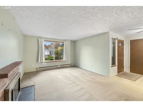 1304 SE 132nd Avenue Vancouver WA 98683