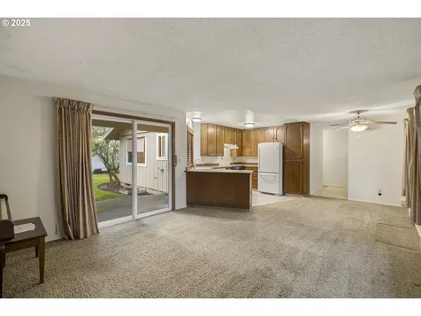 1304 SE 132nd Avenue Vancouver WA 98683