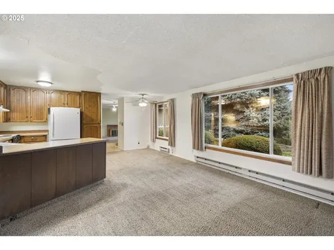 1304 SE 132nd Avenue Vancouver WA 98683