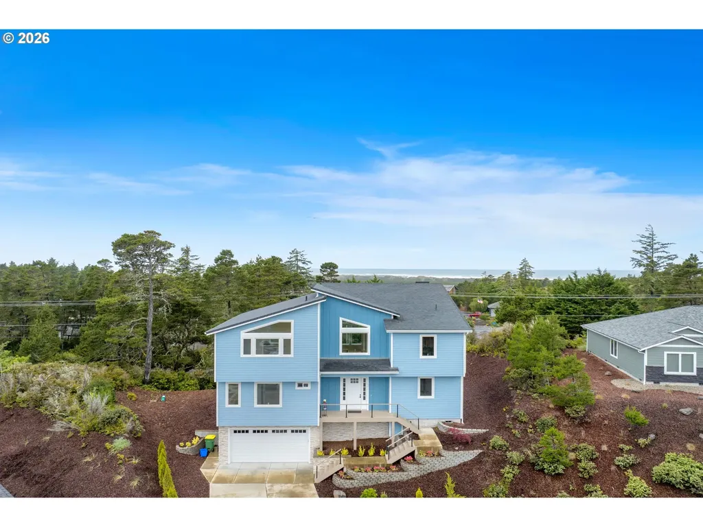 11 White Tail Court Florence OR 97439