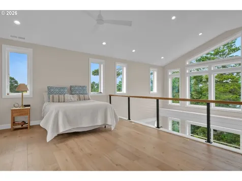 11 White Tail Court Florence OR 97439