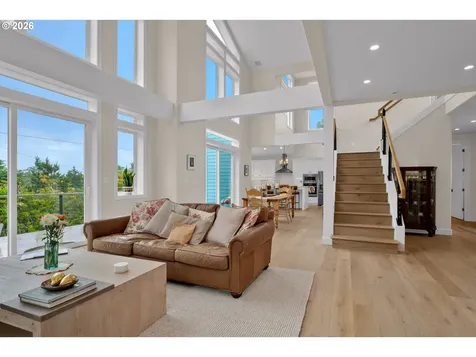 11 White Tail Court Florence OR 97439