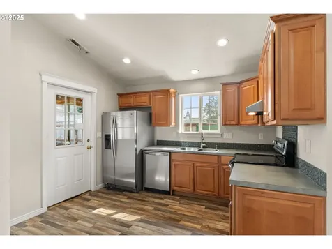 1219 Taney Street Eugene OR 97402