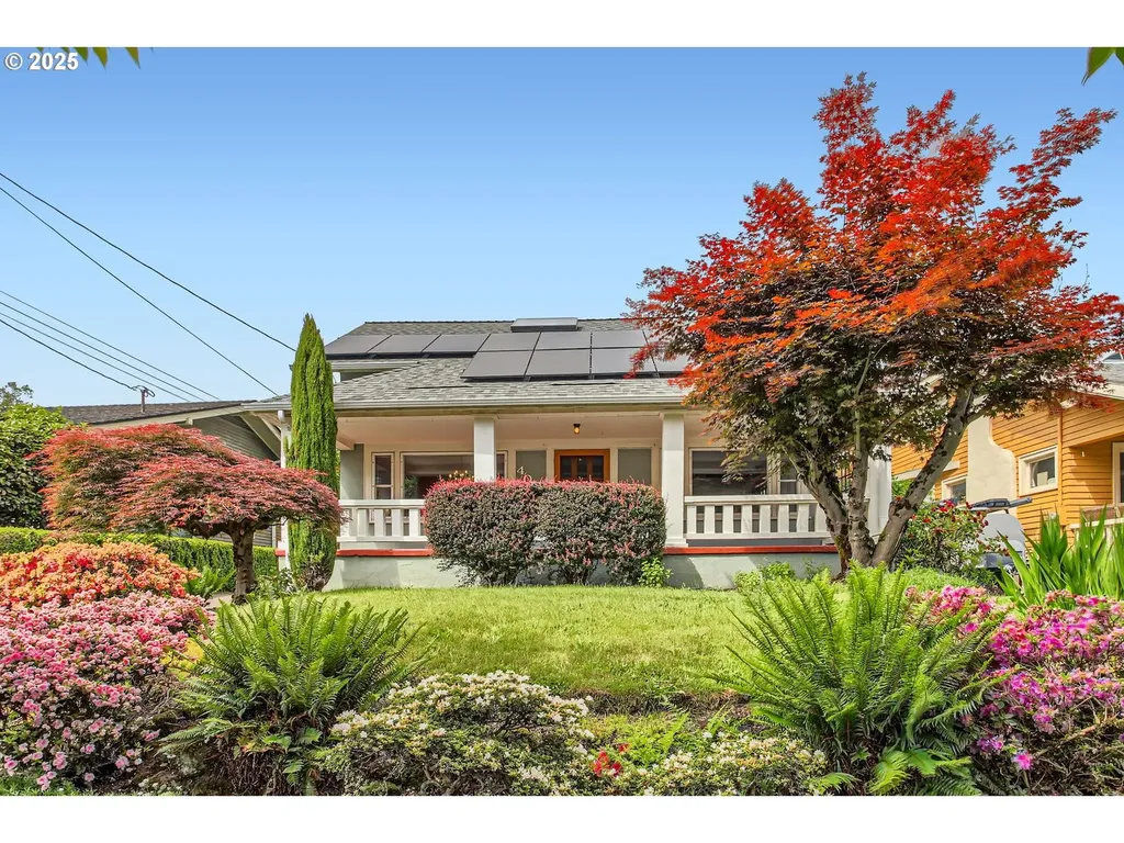 4011 SE Ankeny Street Portland OR 97214