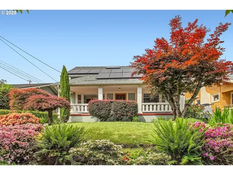 4011 SE Ankeny Street Portland OR 97214