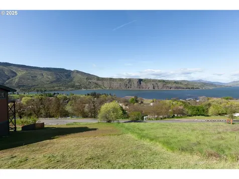 Columbia Drive Lyle WA 98635