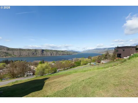 Columbia Drive Lyle WA 98635