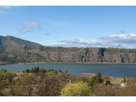 Columbia Drive Lyle WA 98635