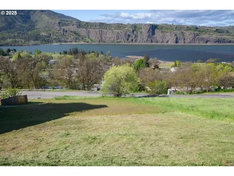 Columbia Drive Lyle WA 98635