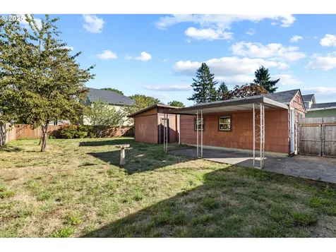 5004 SE 99th Avenue Portland OR 97266