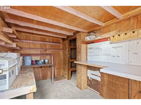 5004 SE 99th Avenue Portland OR 97266