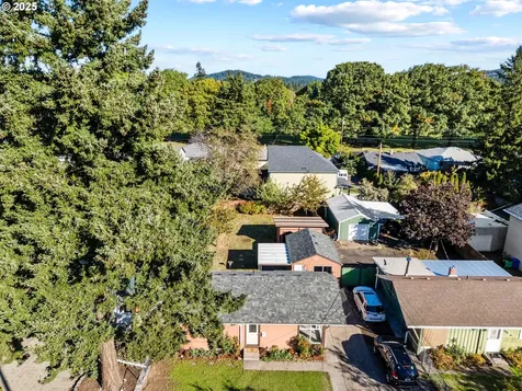 5004 SE 99th Avenue Portland OR 97266