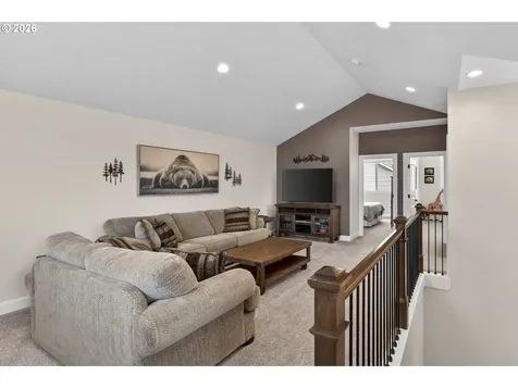 1271 SW Forest Glen Drive Mcminnville OR 97128
