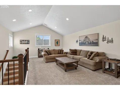 1271 SW Forest Glen Drive Mcminnville OR 97128