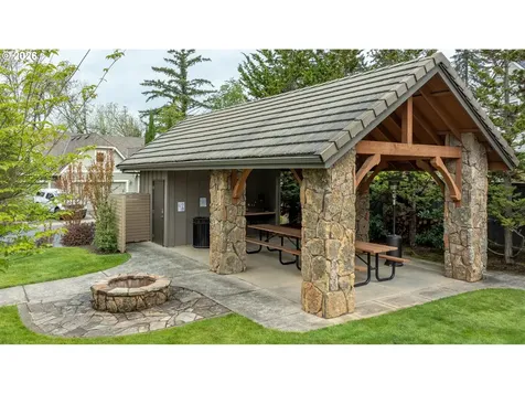 1271 SW Forest Glen Drive Mcminnville OR 97128