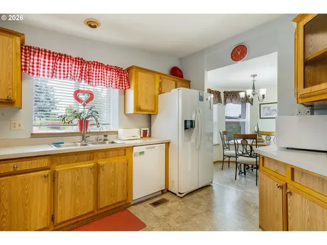 3700 Babcock Lane Eugene OR 97401
