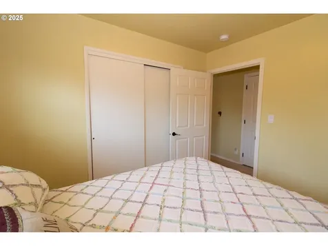 1868 Tamarack Street Florence OR 97439
