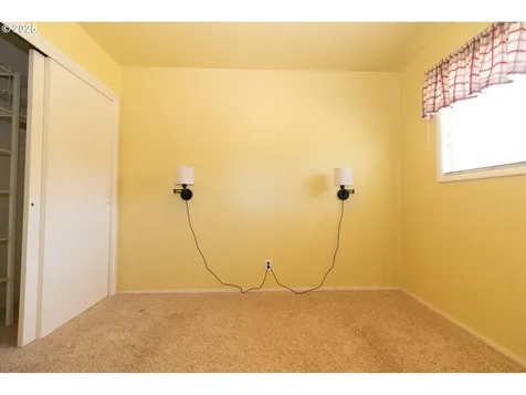 1868 Tamarack Street Florence OR 97439
