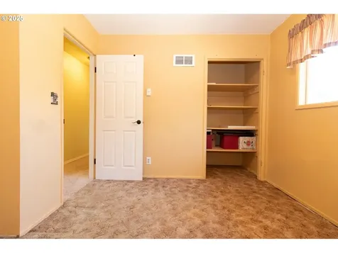 1868 Tamarack Street Florence OR 97439