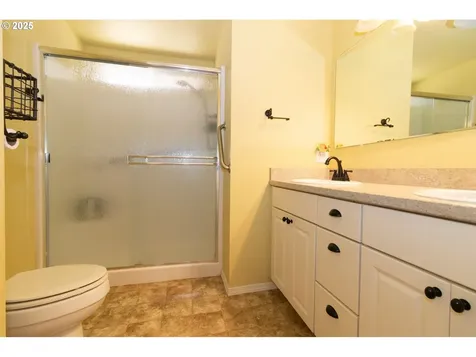 1868 Tamarack Street Florence OR 97439
