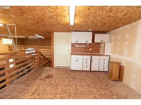 1868 Tamarack Street Florence OR 97439